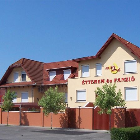 Hotel Arany Patkó Panzió Debreczyn Zewnętrze zdjęcie