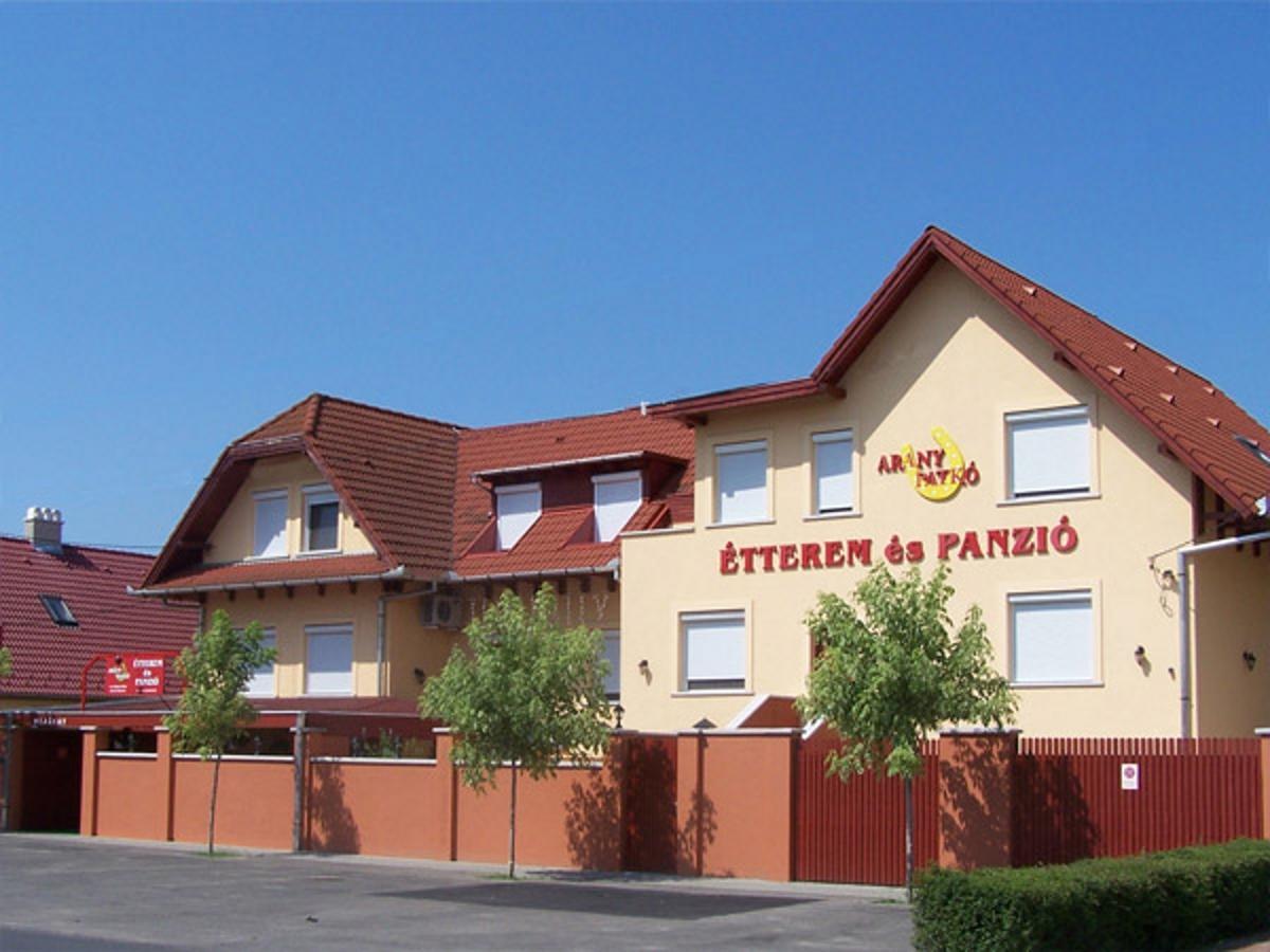 Hotel Arany Patkó Panzió Debreczyn Zewnętrze zdjęcie